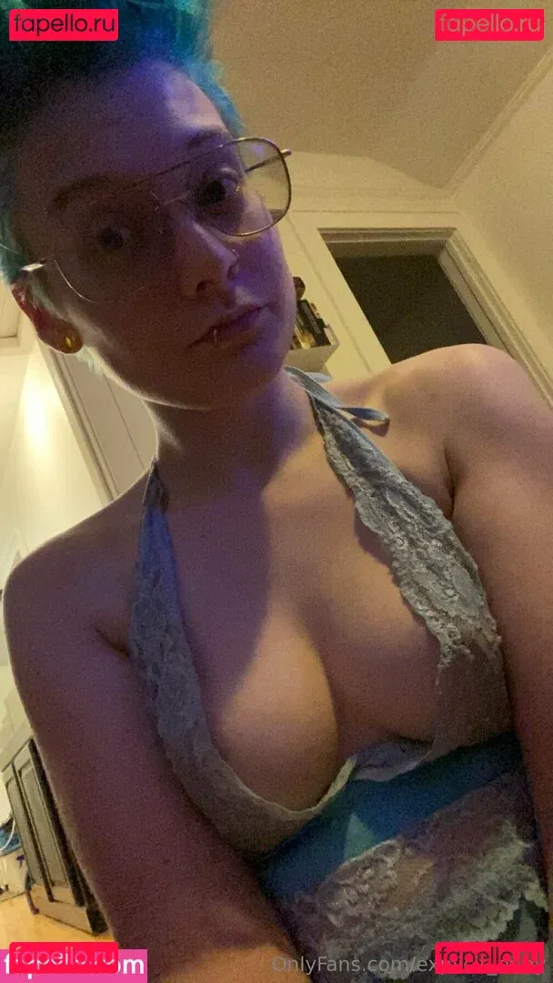 explicit_enby Onlyfans Photo Gallery 