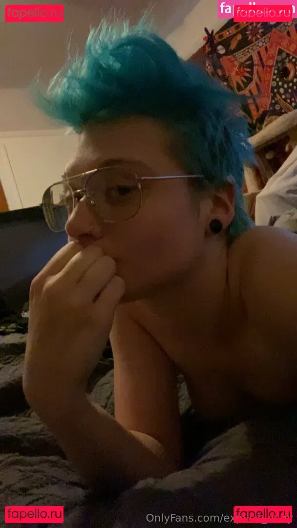 explicit_enby Onlyfans Photo Gallery 