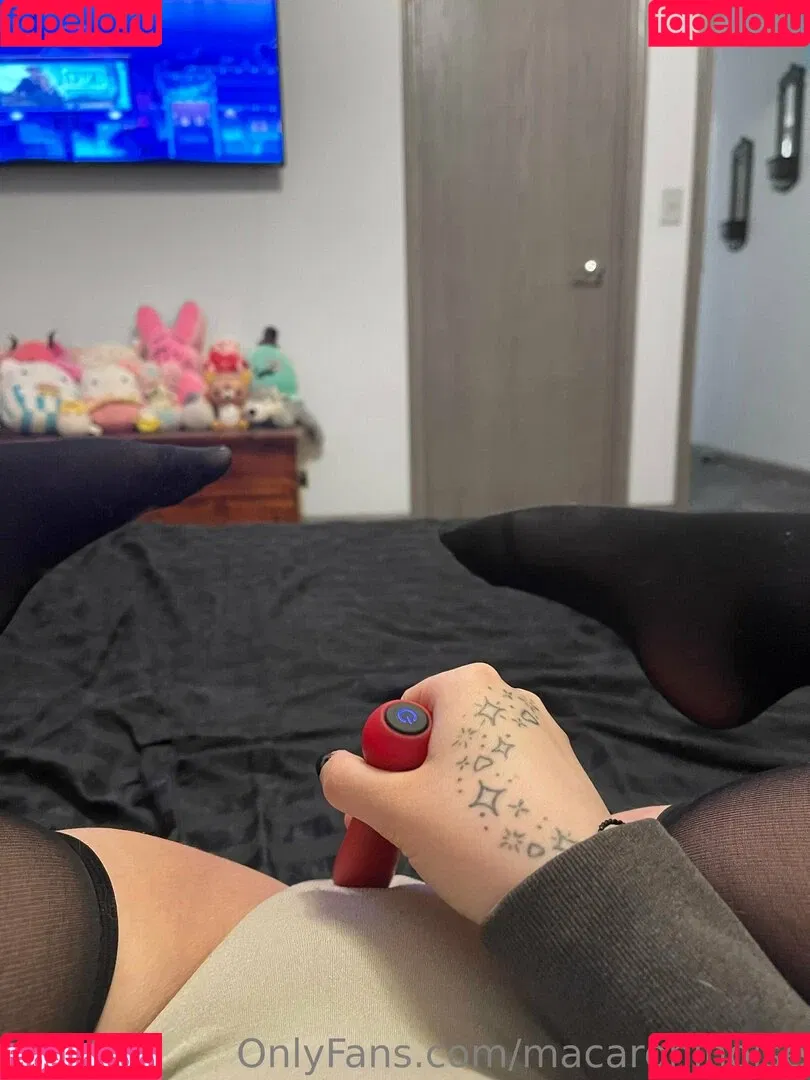 Macaroninoise Onlyfans Photo Gallery 