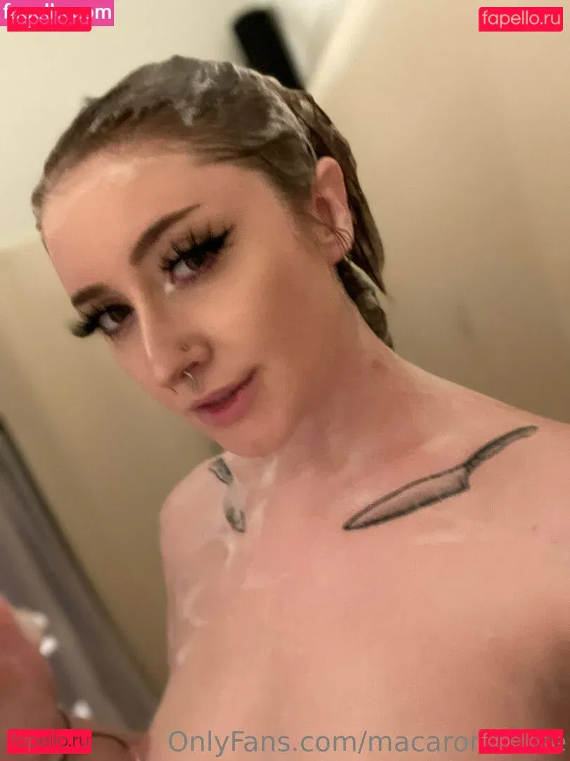 Macaroninoise Onlyfans Photo Gallery 