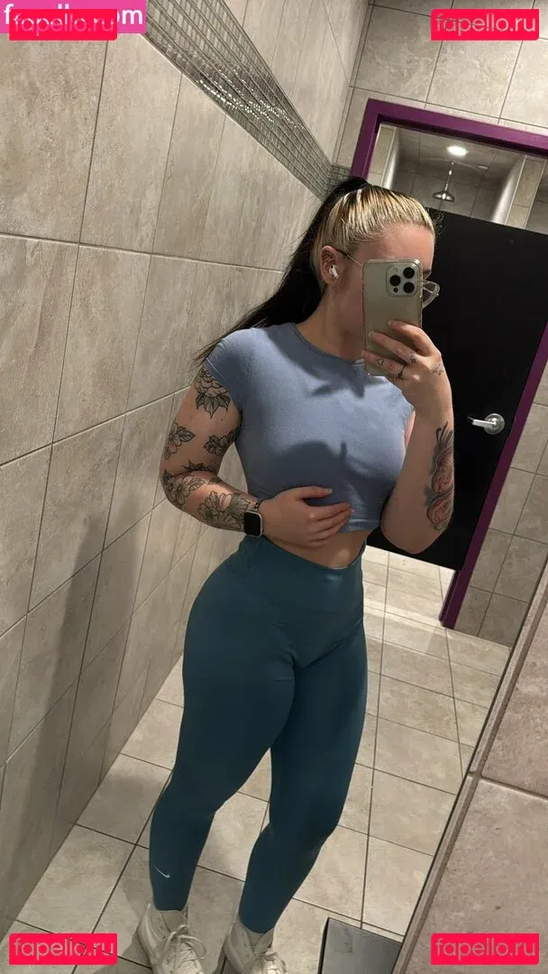 Macaroninoise Onlyfans Photo Gallery 