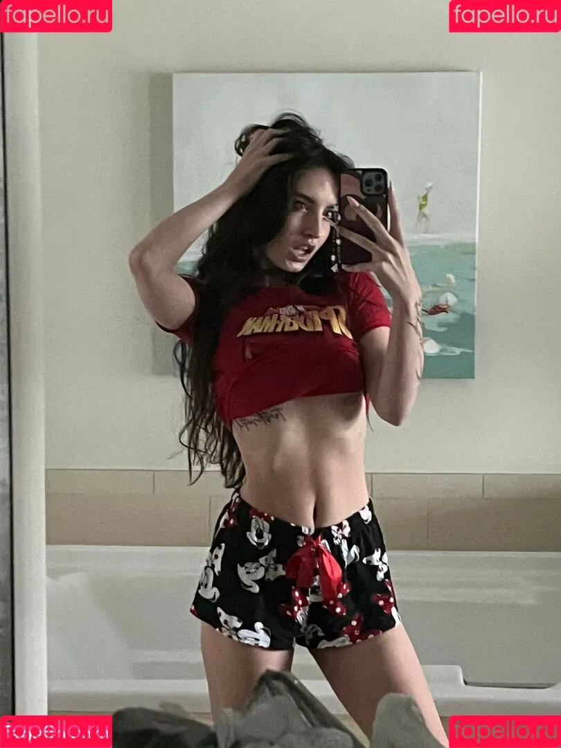 Beebee ASMR Onlyfans Photo Gallery 