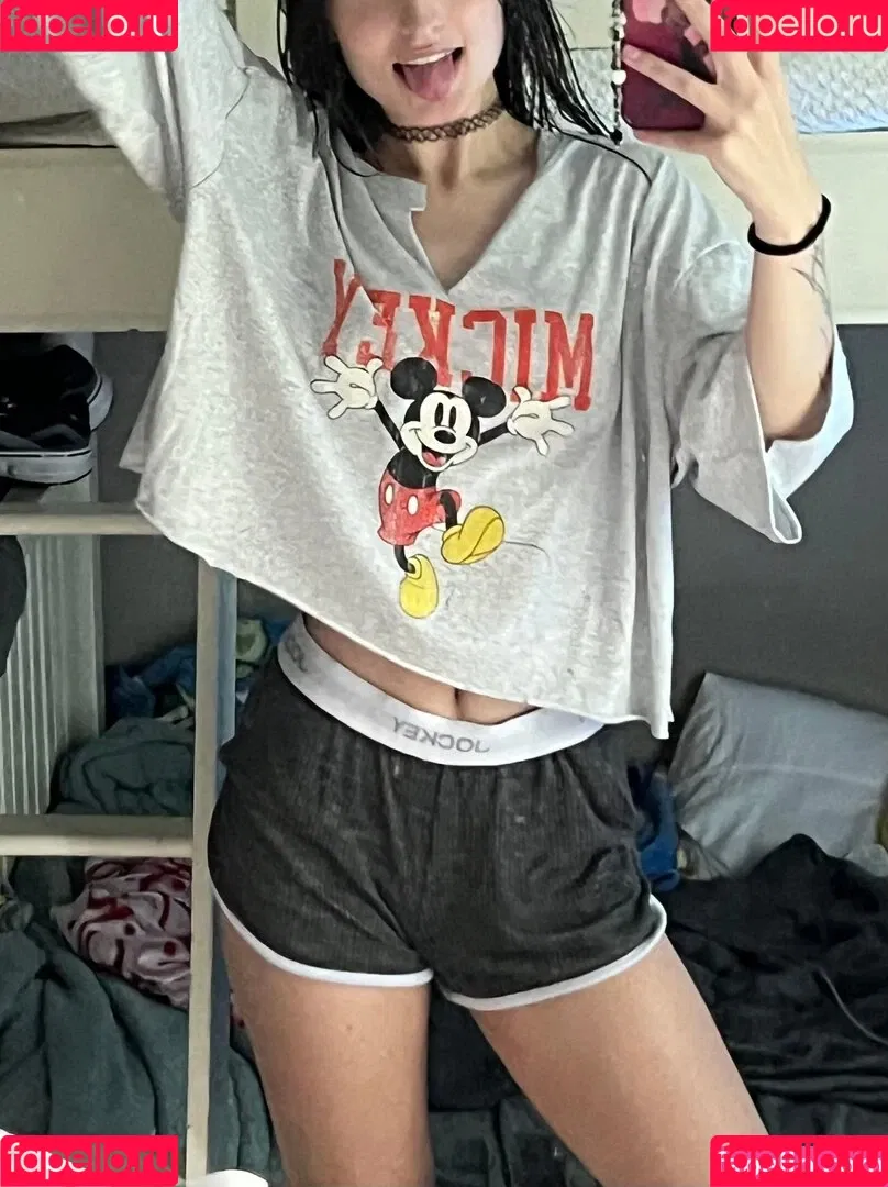 Beebee ASMR Onlyfans Photo Gallery 