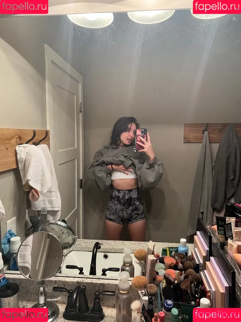 Beebee ASMR Onlyfans Photo Gallery 