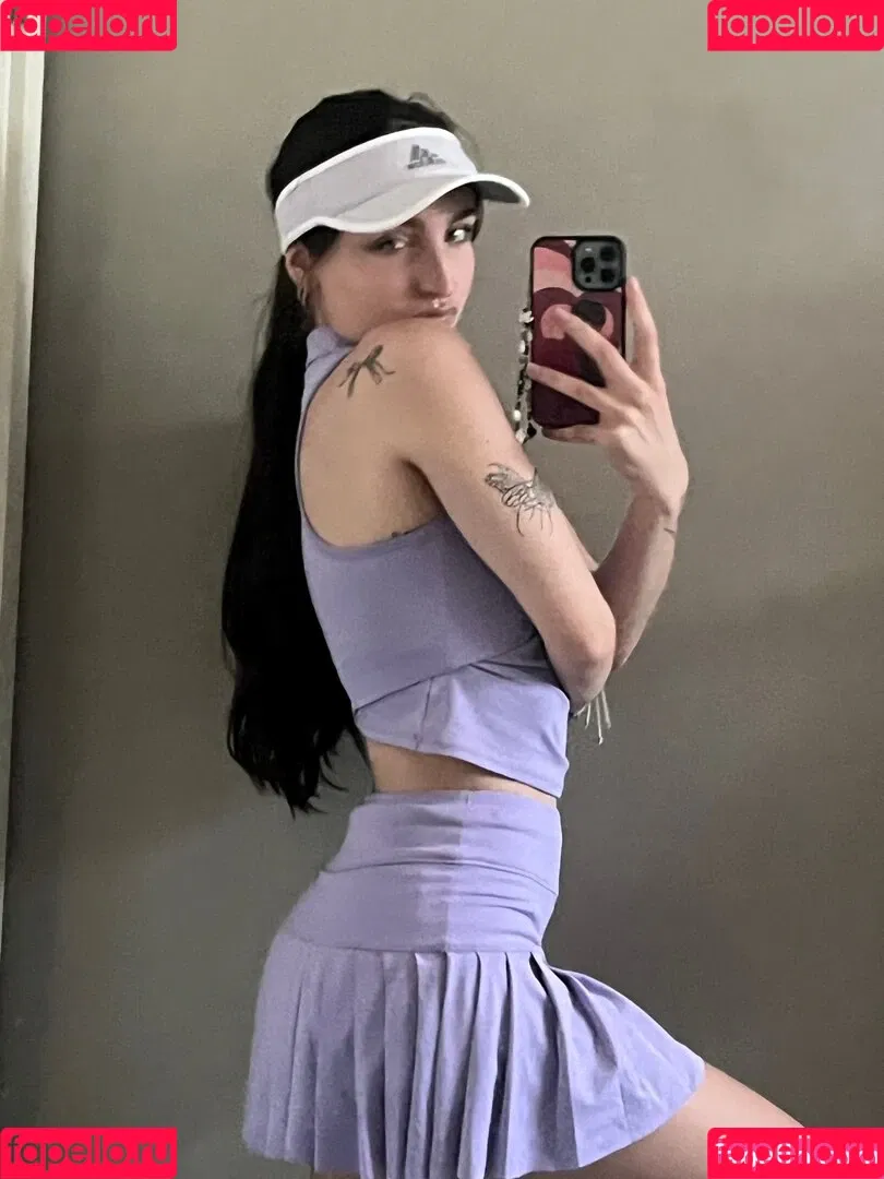 Beebee ASMR Onlyfans Photo Gallery 