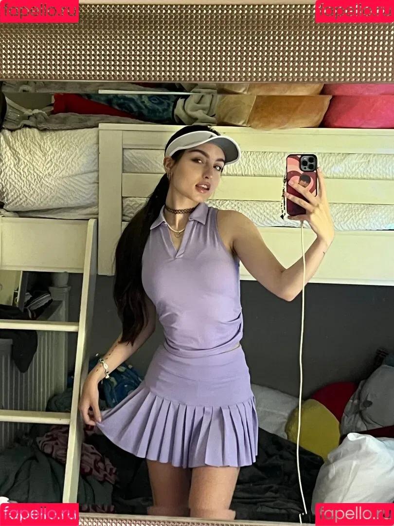 Beebee ASMR Onlyfans Photo Gallery 