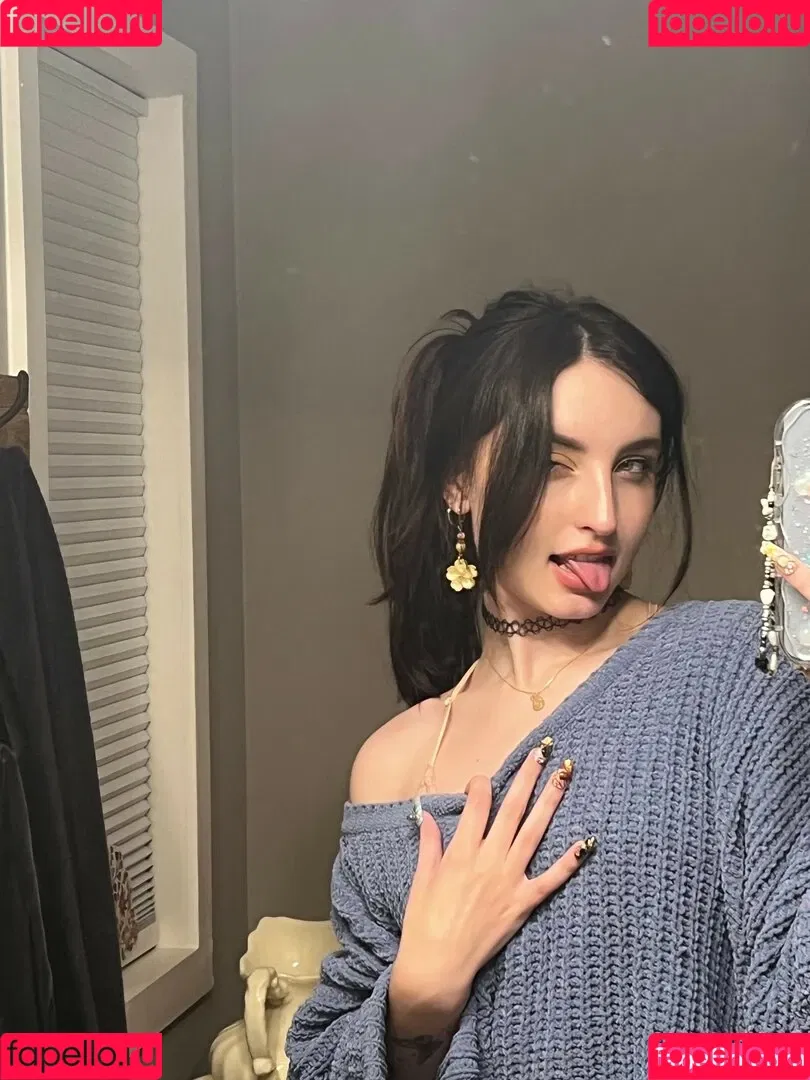 Beebee ASMR Onlyfans Photo Gallery 