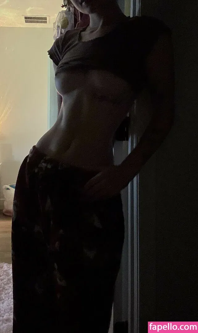 Beebee ASMR Onlyfans Photo Gallery 