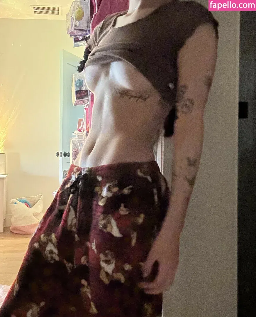 Beebee ASMR Onlyfans Photo Gallery 