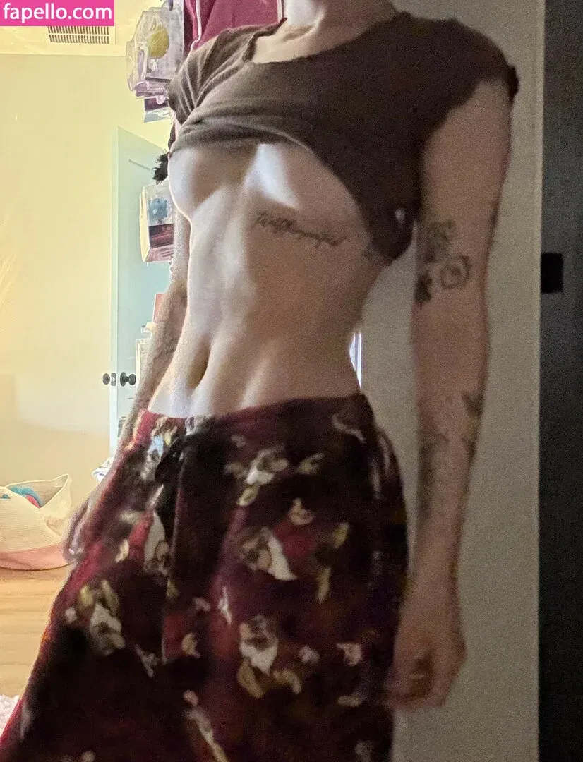 Beebee ASMR Onlyfans Photo Gallery 