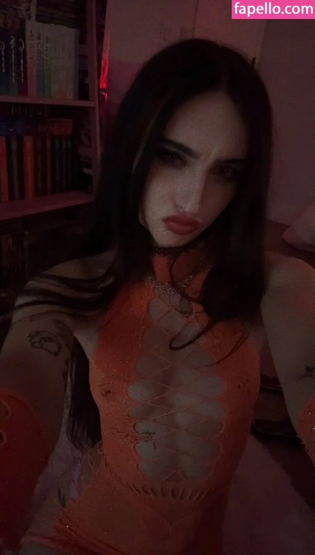 Beebee ASMR Onlyfans Photo Gallery 