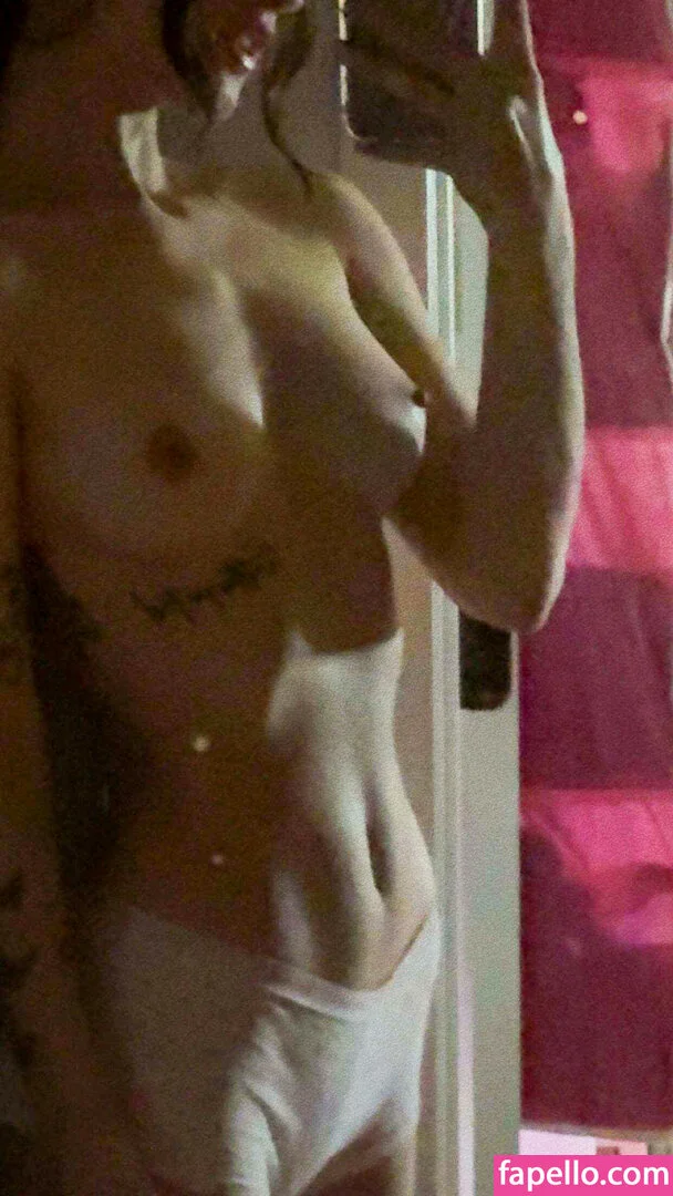 Beebee ASMR Onlyfans Photo Gallery 