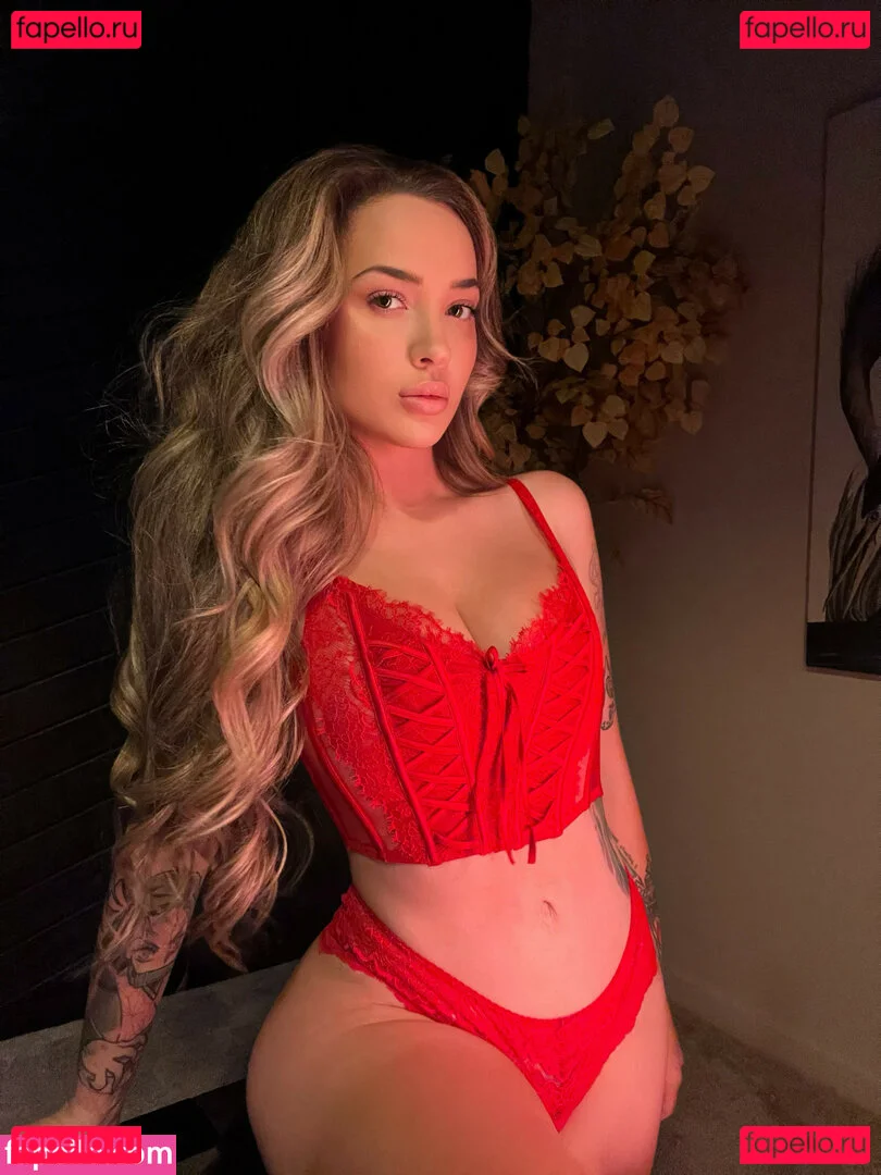 Victoriassecrett Onlyfans Photo Gallery 
