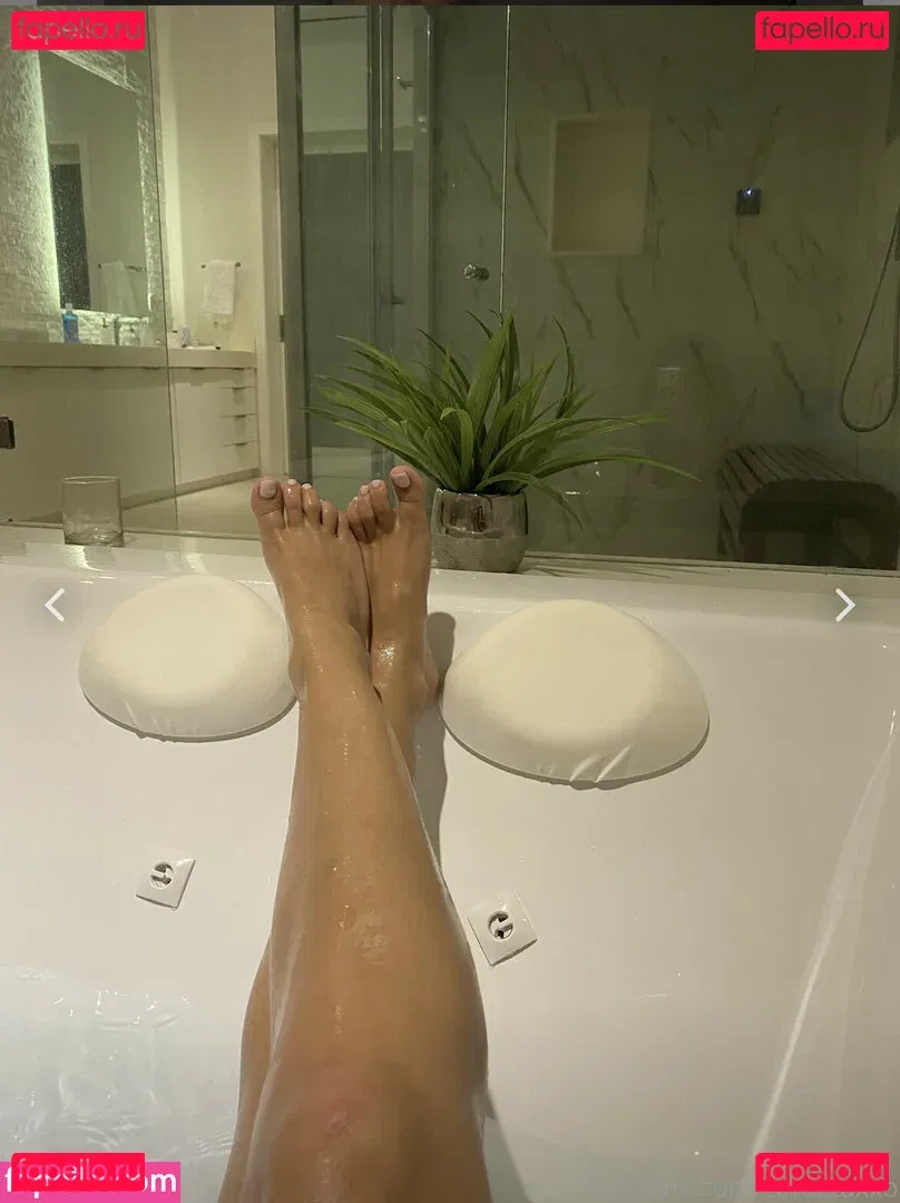 Coralitaxxo Onlyfans Photo Gallery 