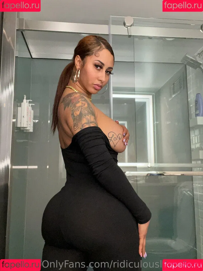 ridiculouslybombb Onlyfans Photo Gallery 