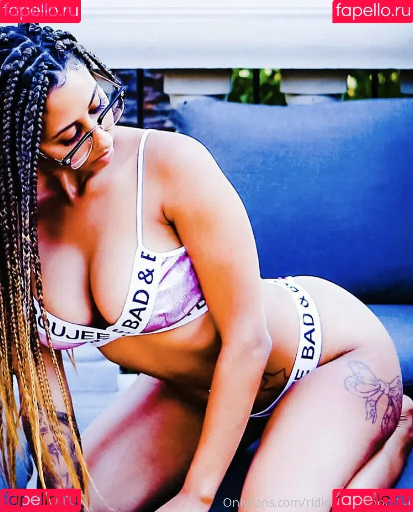 ridiculouslybombb Onlyfans Photo Gallery 