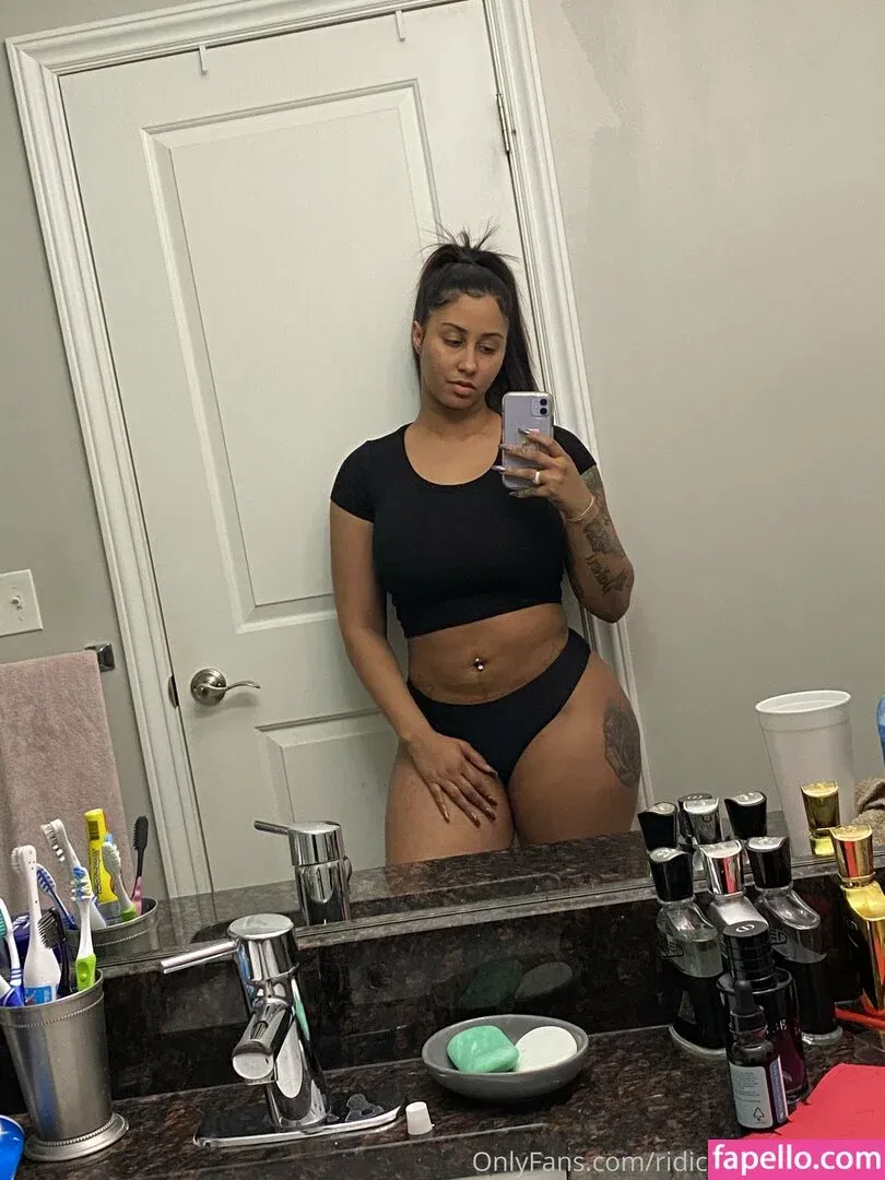 ridiculouslybombb Onlyfans Photo Gallery 