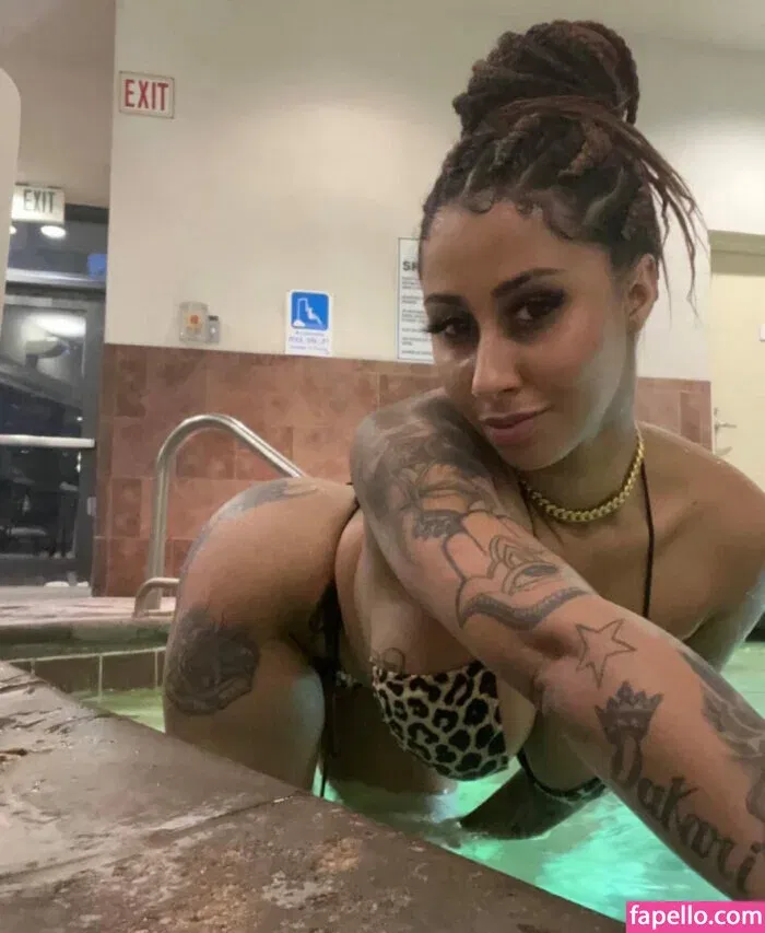 ridiculouslybombb Onlyfans Photo Gallery 