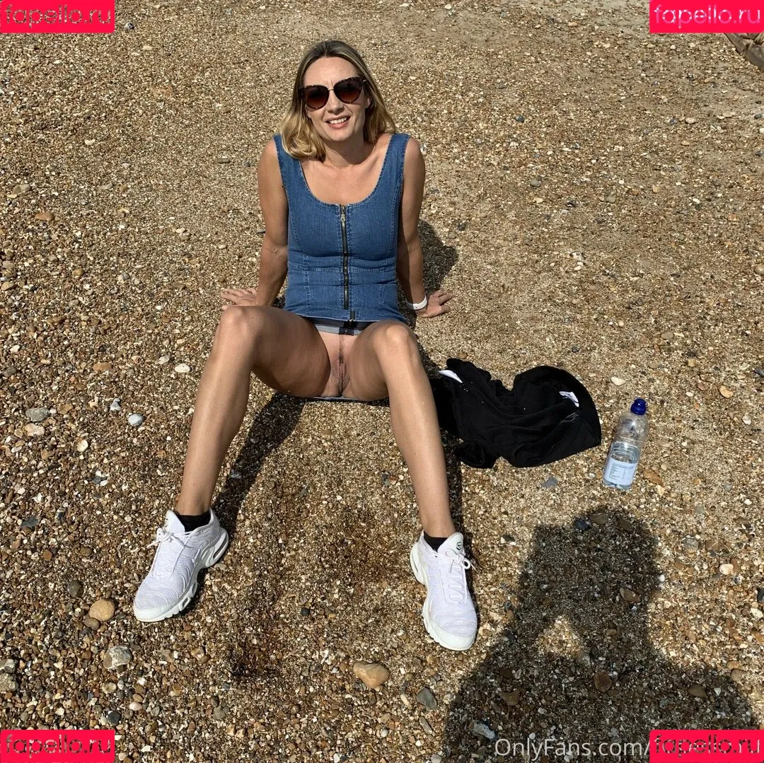 Fitnessmilf Onlyfans Photo Gallery 