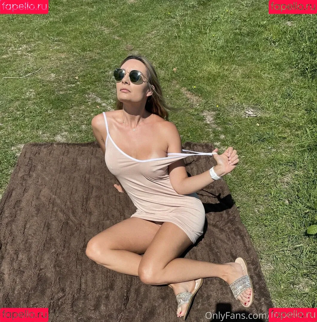 Fitnessmilf Onlyfans Photo Gallery 
