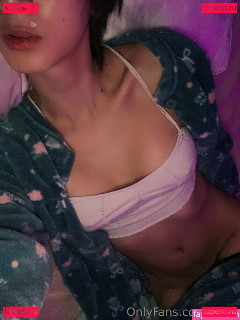 ReixLexa Onlyfans Photo Gallery 