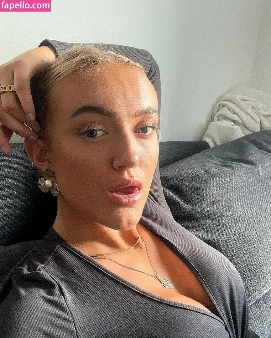 Kamilla Due Onlyfans Photo Gallery 