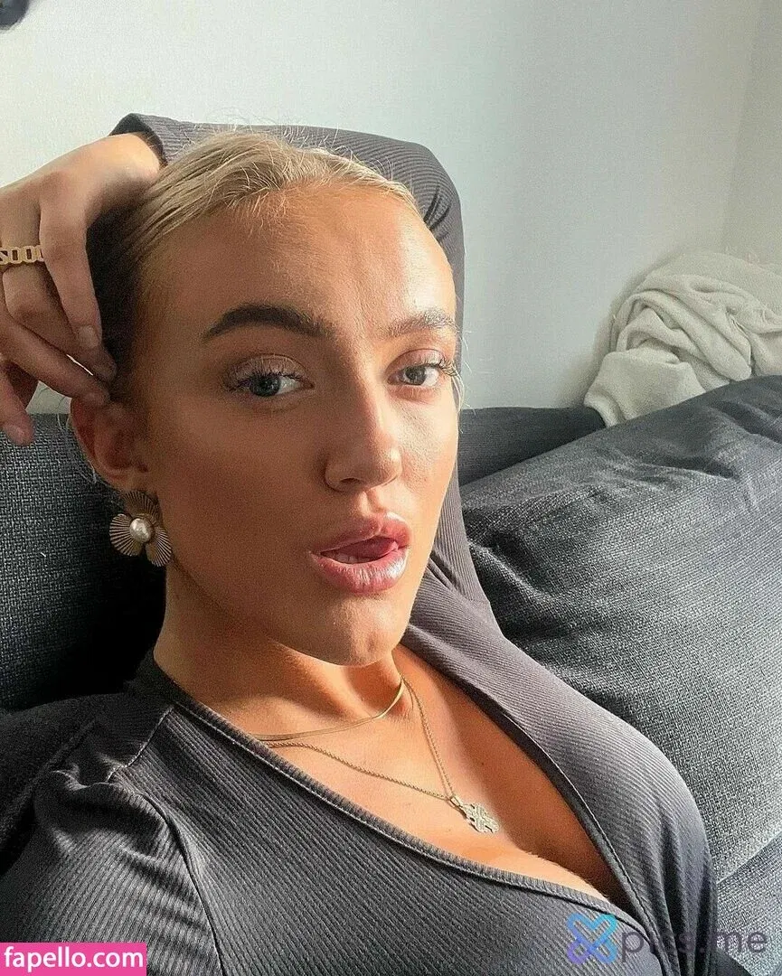 Kamilla Due Onlyfans Photo Gallery 