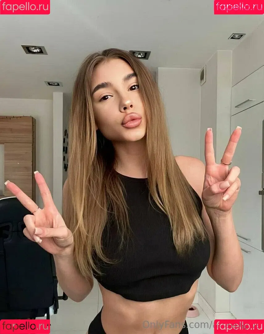 anatpotos Onlyfans Photo Gallery 