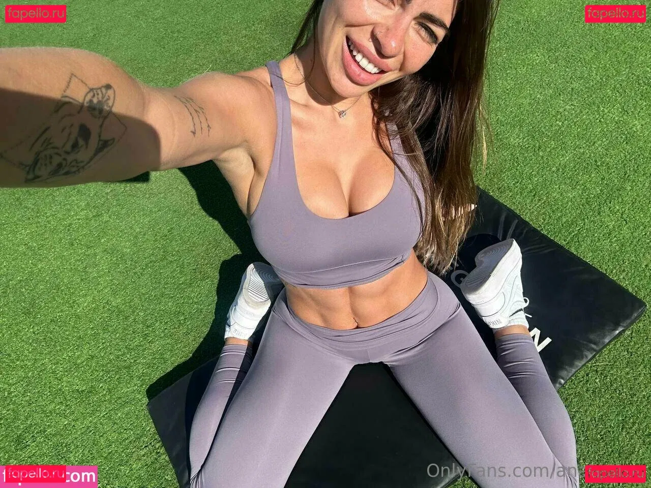 anatpotos Onlyfans Photo Gallery 