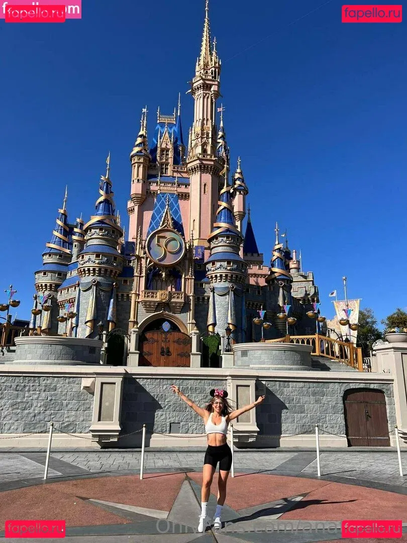 anatpotos Onlyfans Photo Gallery 