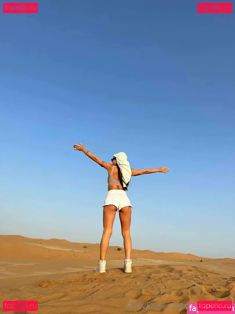 anatpotos Onlyfans Photo Gallery 