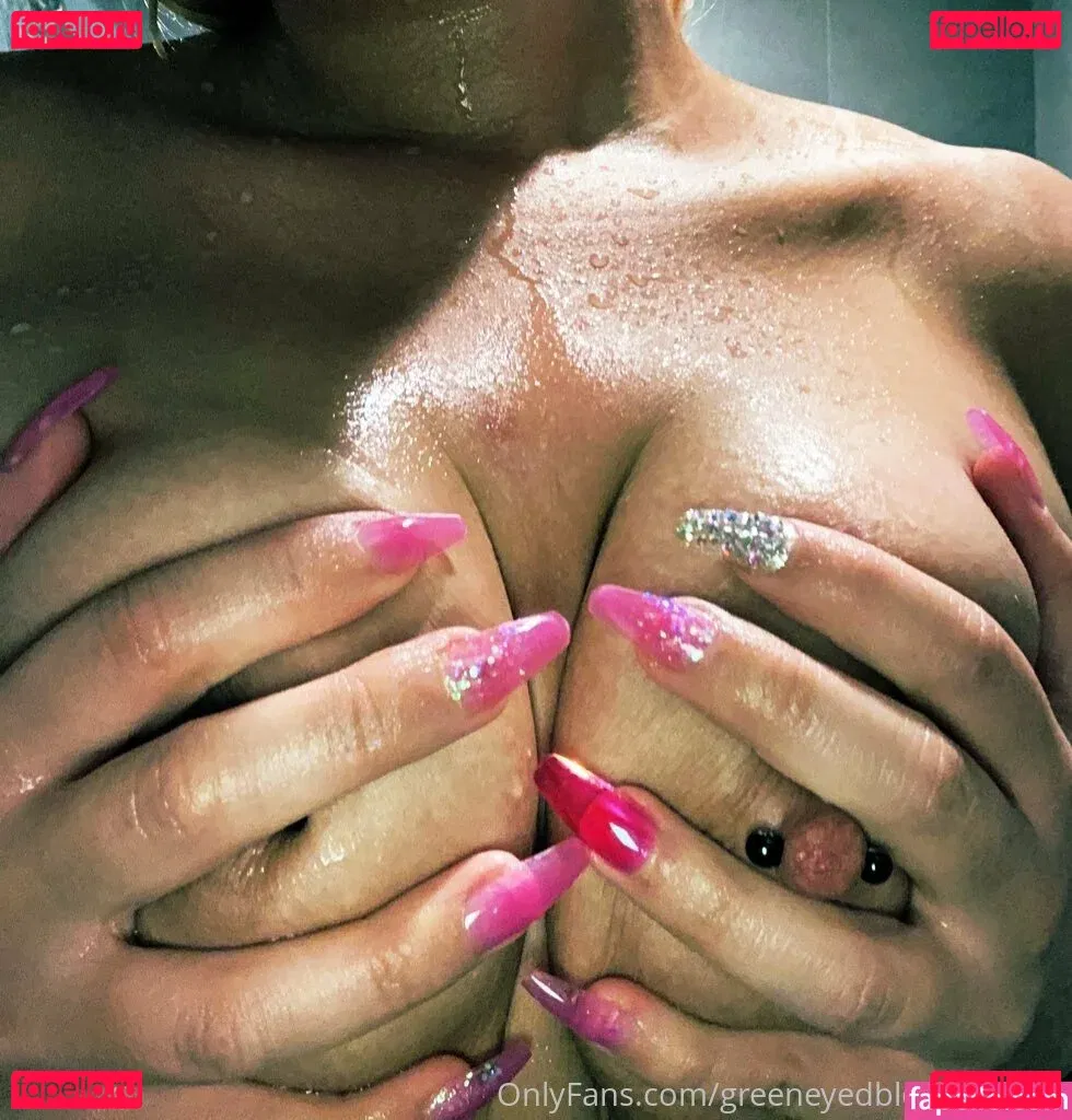 greeneyedblonde_1996 Onlyfans Photo Gallery 