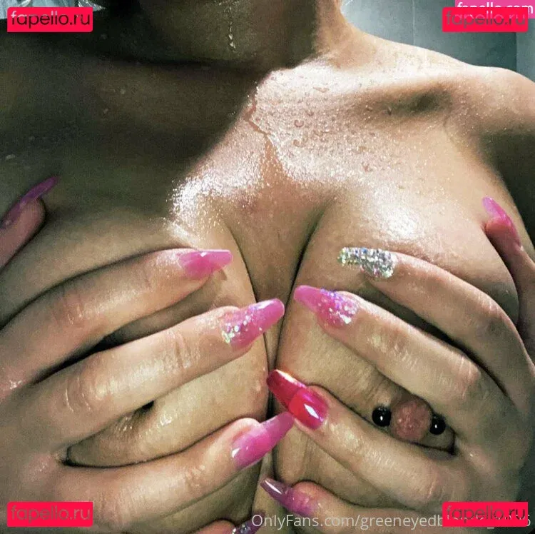 greeneyedblonde_1996 Onlyfans Photo Gallery 