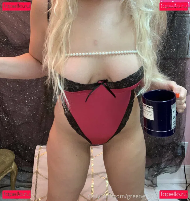 greeneyedblonde_1996 Onlyfans Photo Gallery 