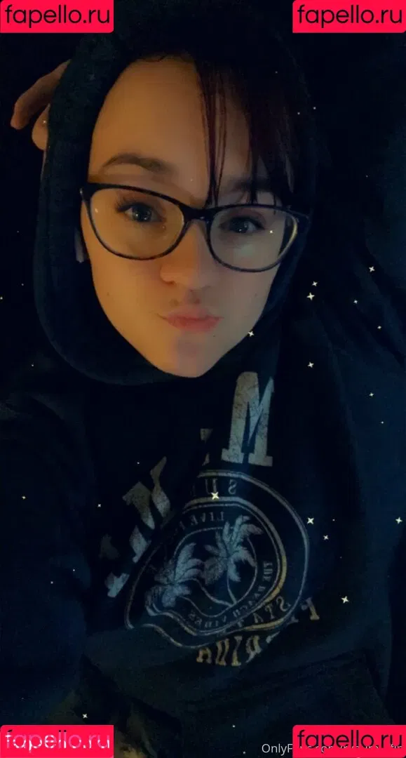 katiebuggz Onlyfans Photo Gallery 