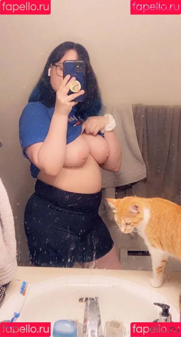 katiebuggz Onlyfans Photo Gallery 