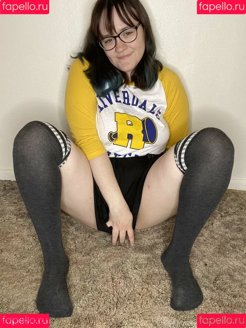 katiebuggz Onlyfans Photo Gallery 