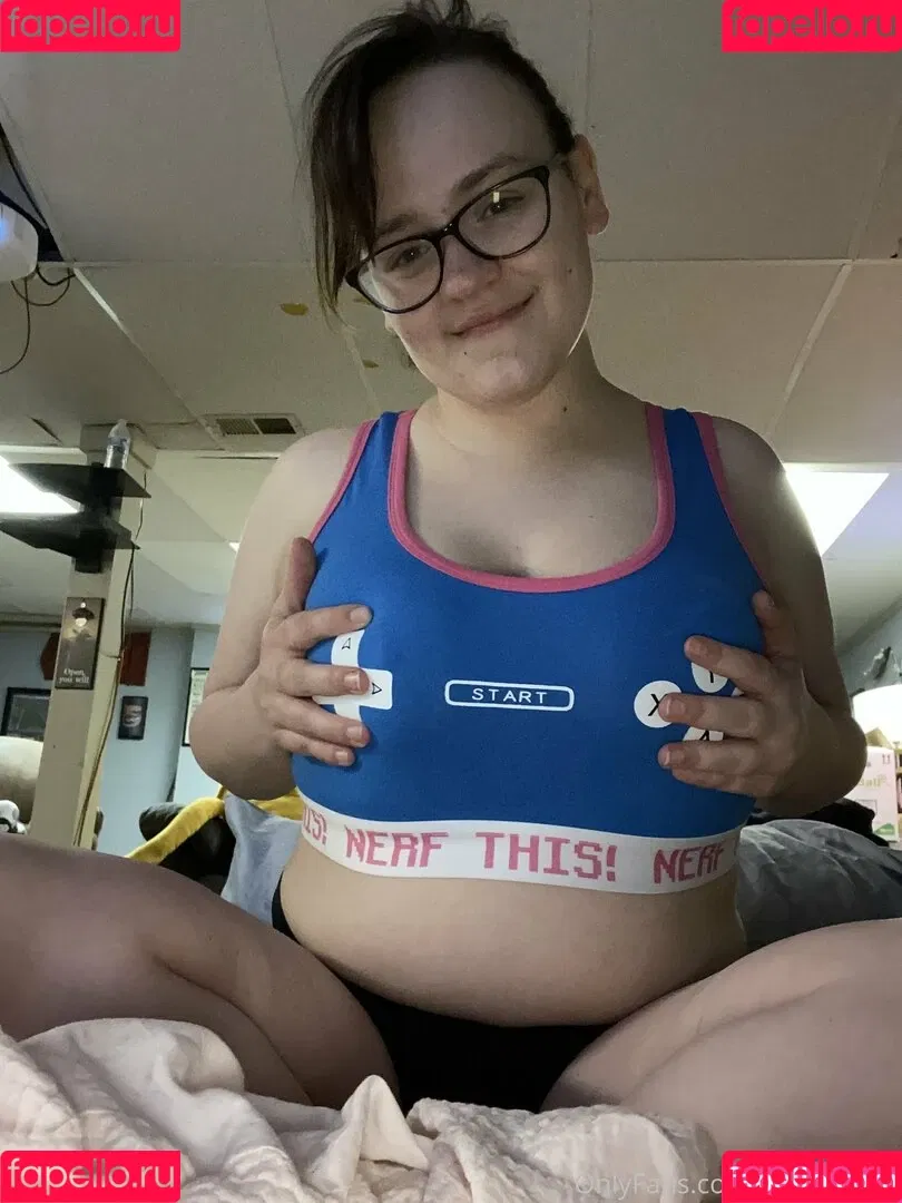 katiebuggz Onlyfans Photo Gallery 