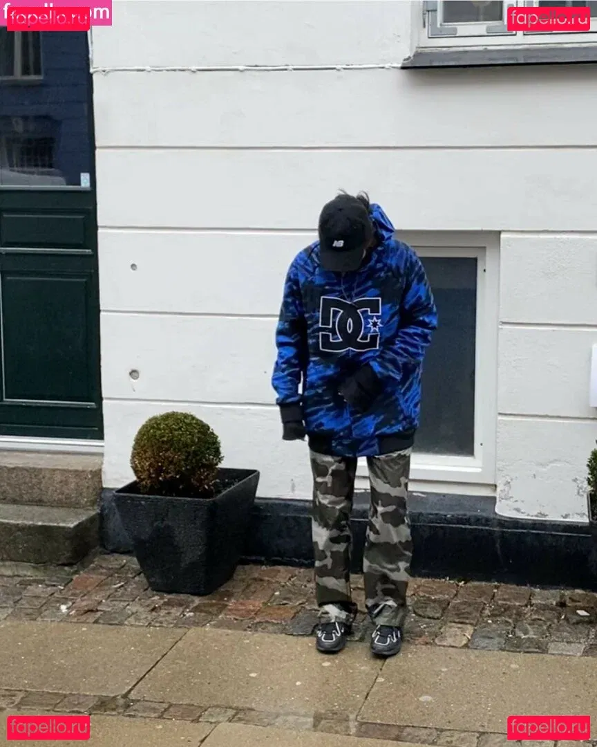 Linea Sindt Onlyfans Photo Gallery 