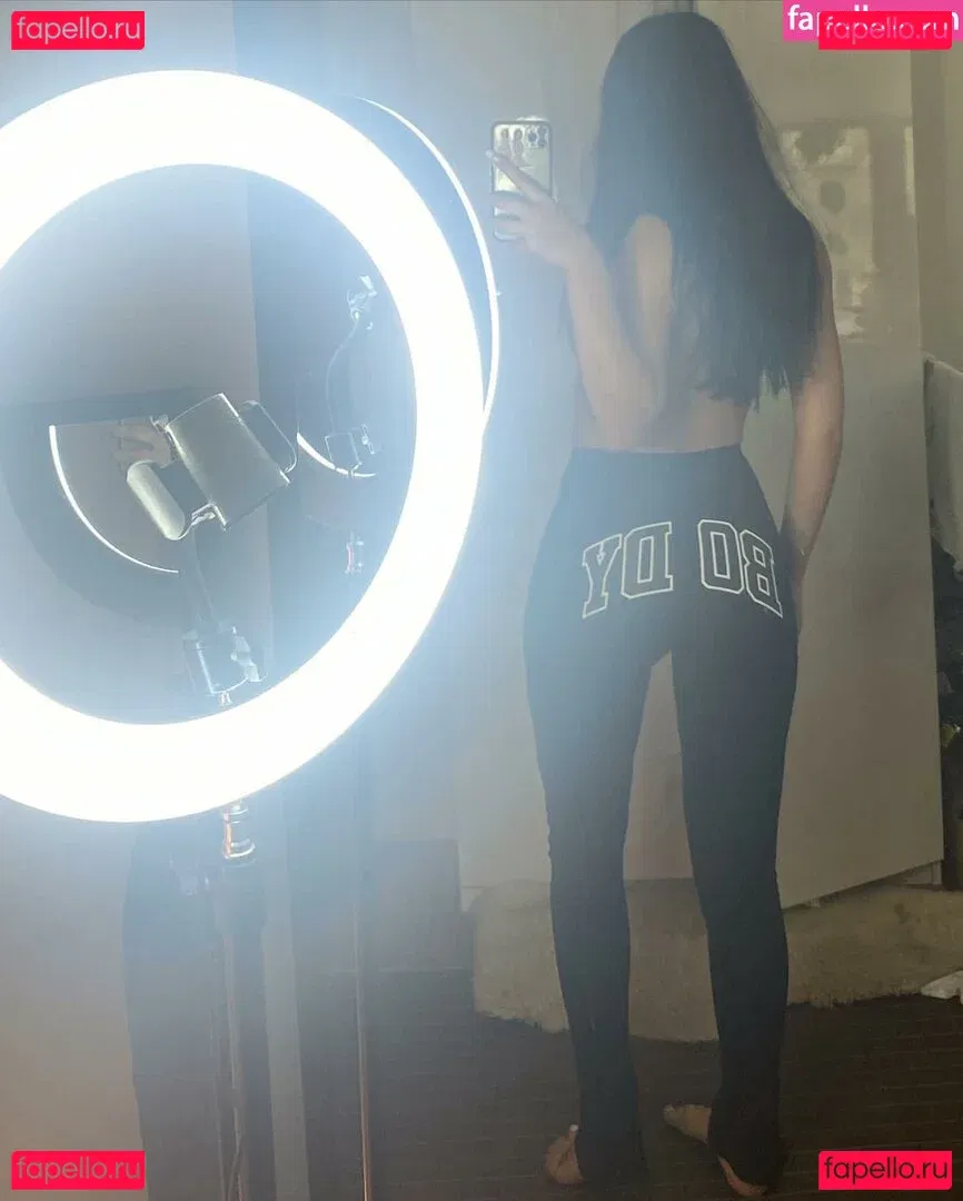 Linea Sindt Onlyfans Photo Gallery 