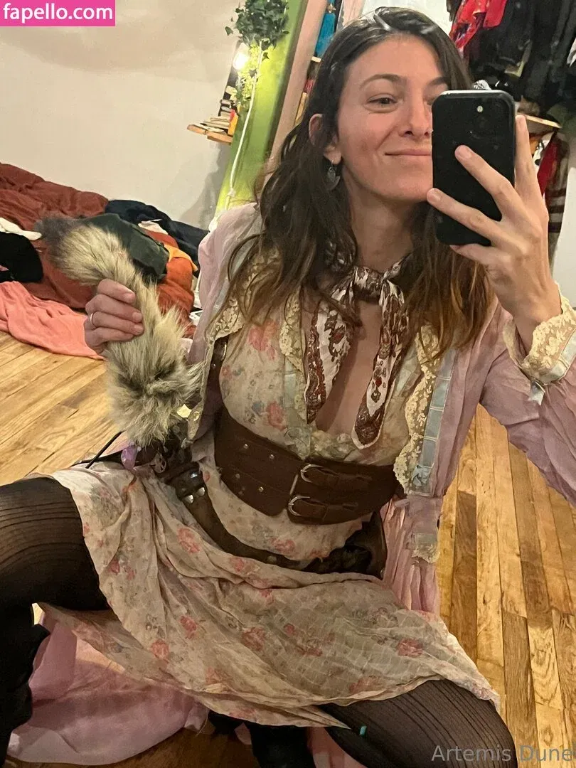 artemisfit Onlyfans Photo Gallery 