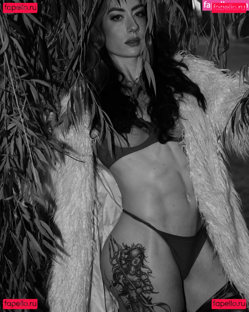 Night_Witch Onlyfans Photo Gallery 