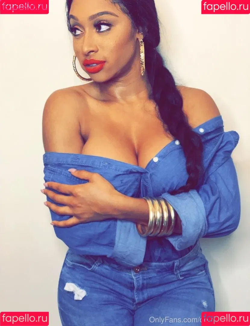 Dominique Jolie Onlyfans Photo Gallery 