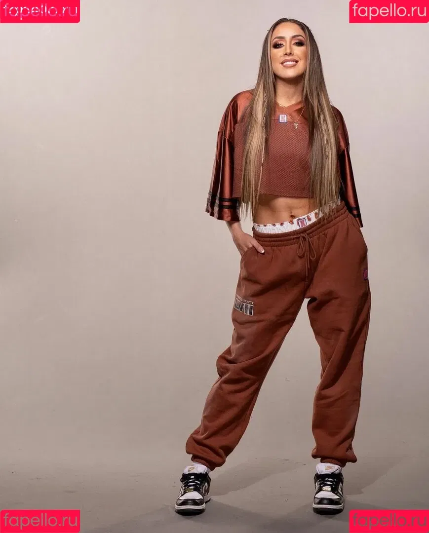 Dr. Britt Baker Onlyfans Photo Gallery 