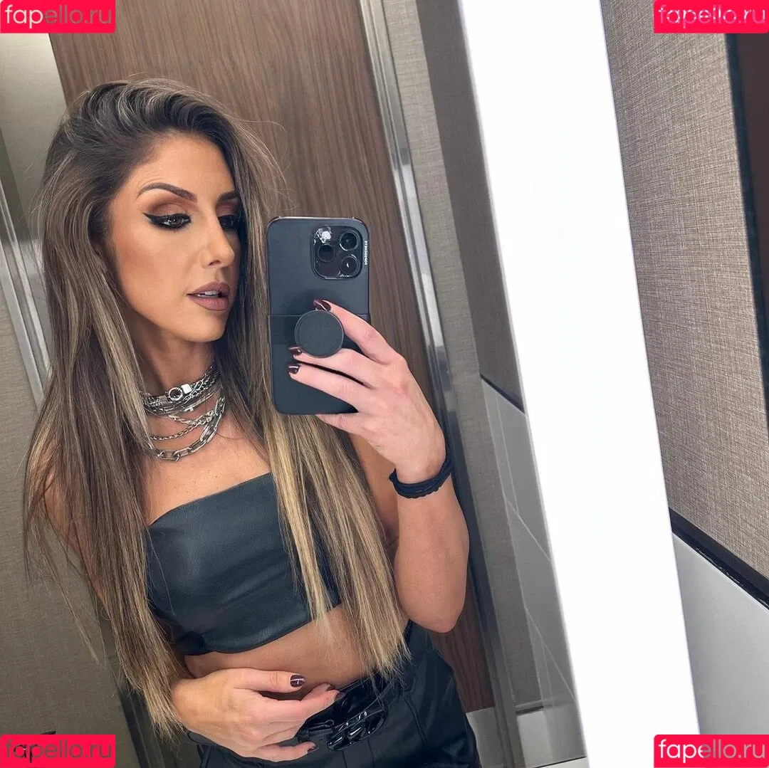 Dr. Britt Baker Onlyfans Photo Gallery 