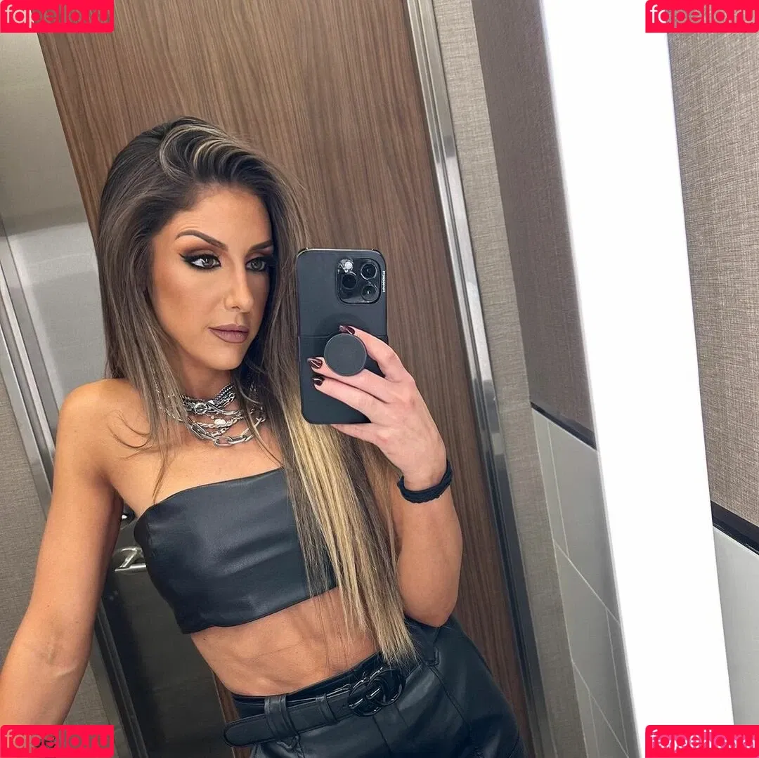 Dr. Britt Baker Onlyfans Photo Gallery 