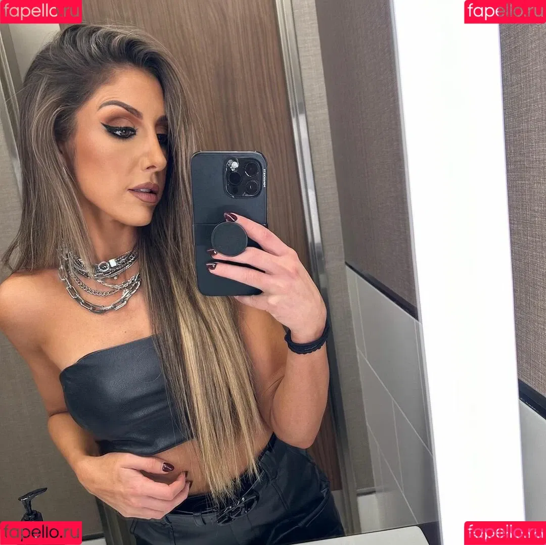Dr. Britt Baker Onlyfans Photo Gallery 
