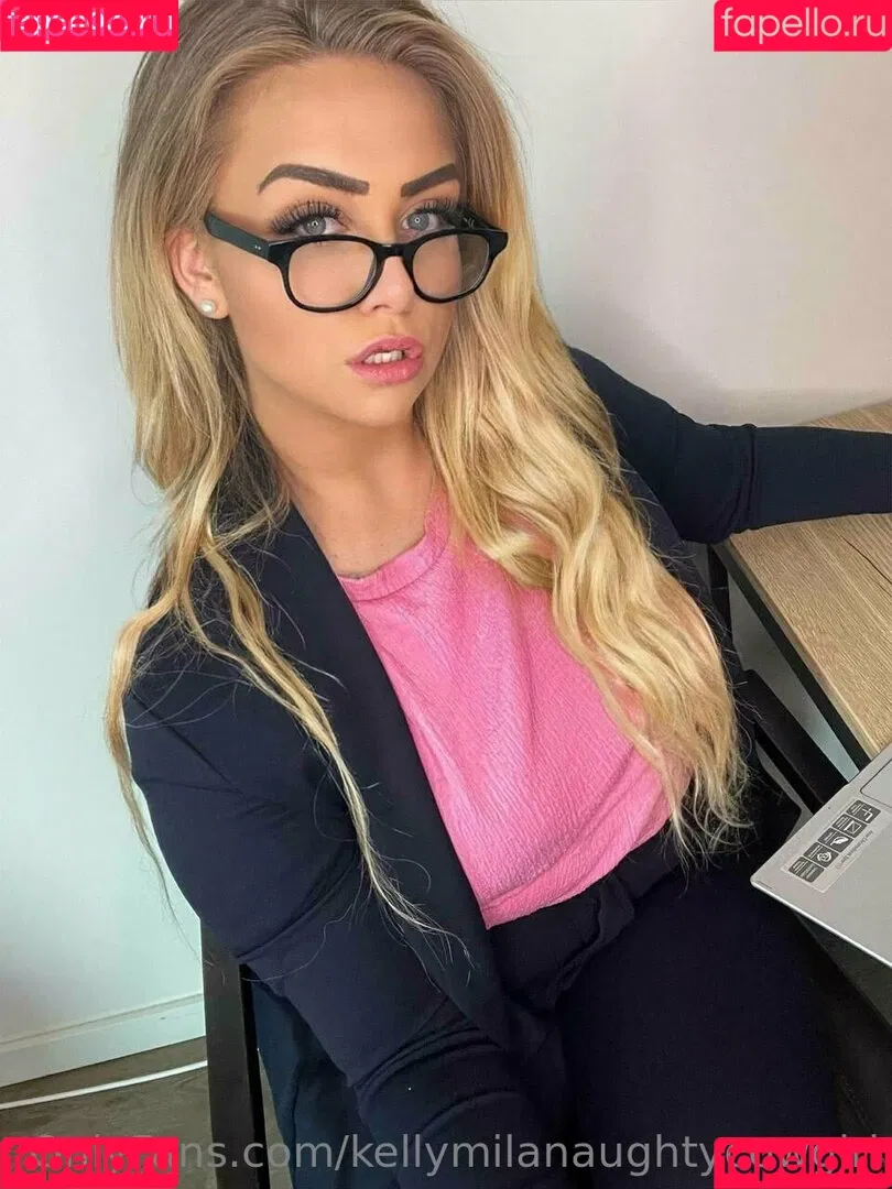 kellymilana Onlyfans Photo Gallery 