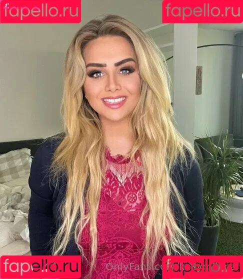 kellymilana Onlyfans Photo Gallery 
