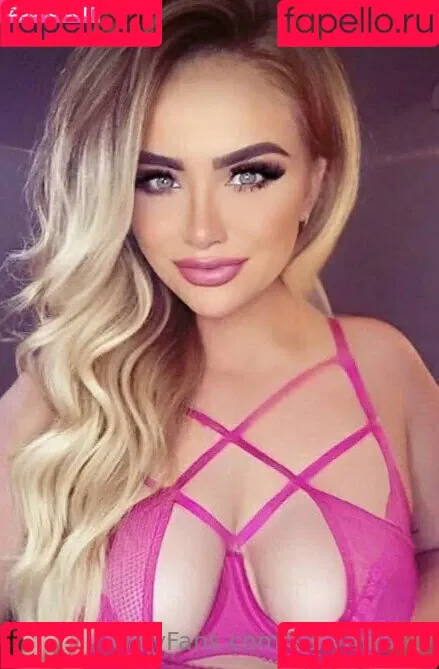 kellymilana Onlyfans Photo Gallery 